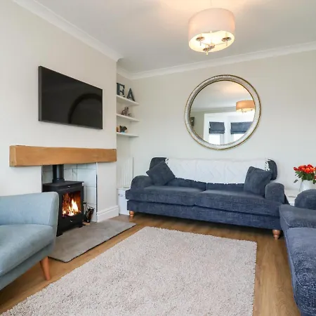 Mariner's Watch Holiday home Whitby