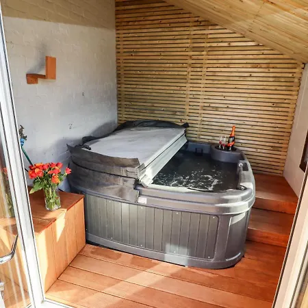 Holiday home Mariner's Watch Whitby