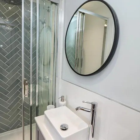 Mariner's Watch * 惠特比